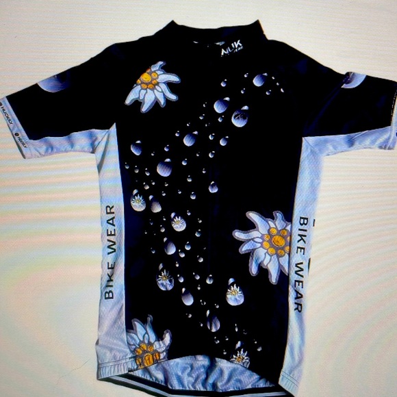 NUCKILY Wonens Cycling Jersey Edelweiss Design. Size L New W/O Tags - Picture 1 of 4